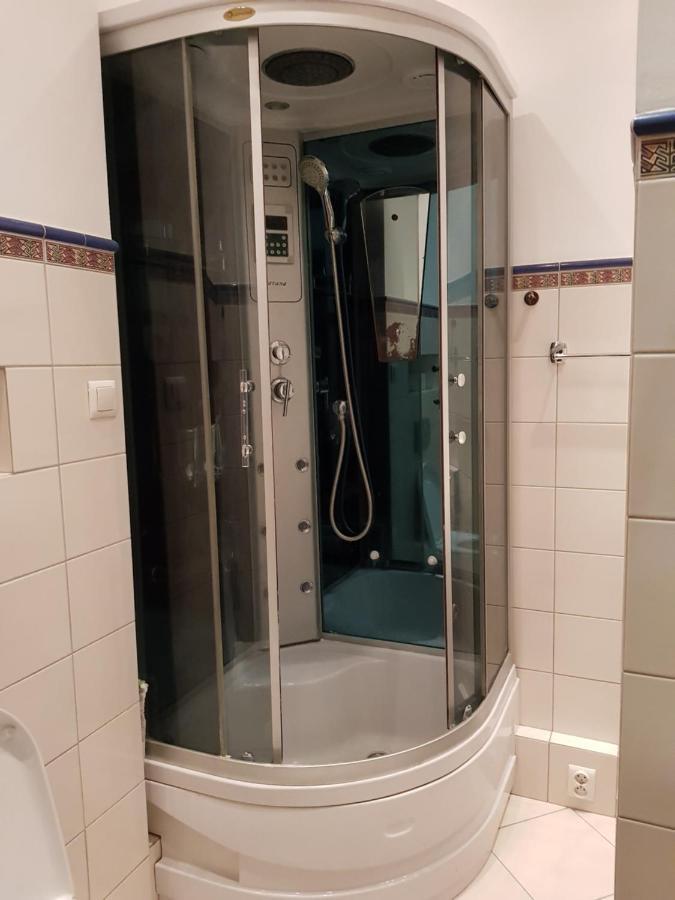 Coser Apartamenty Grzybowska Varsovia Exterior foto