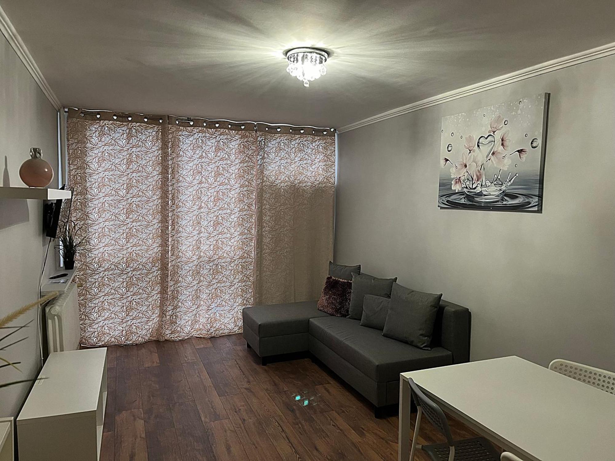 Coser Apartamenty Grzybowska Varsovia Exterior foto